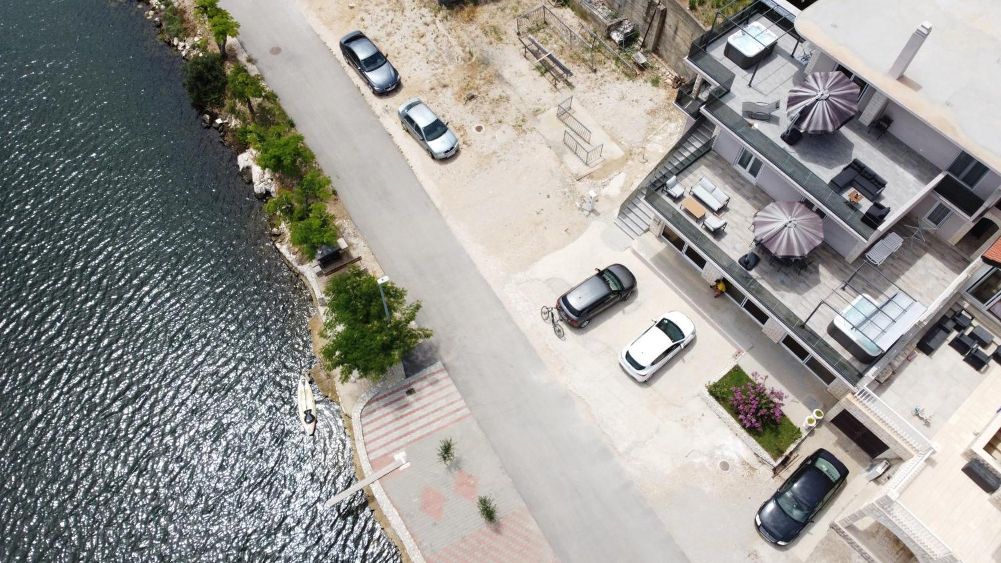 Roso Apartment Ploce  Bagian luar foto